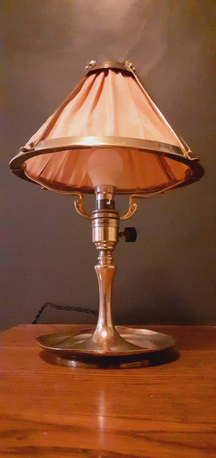 Lamp, Art Nouveau pocket, bronze noodle