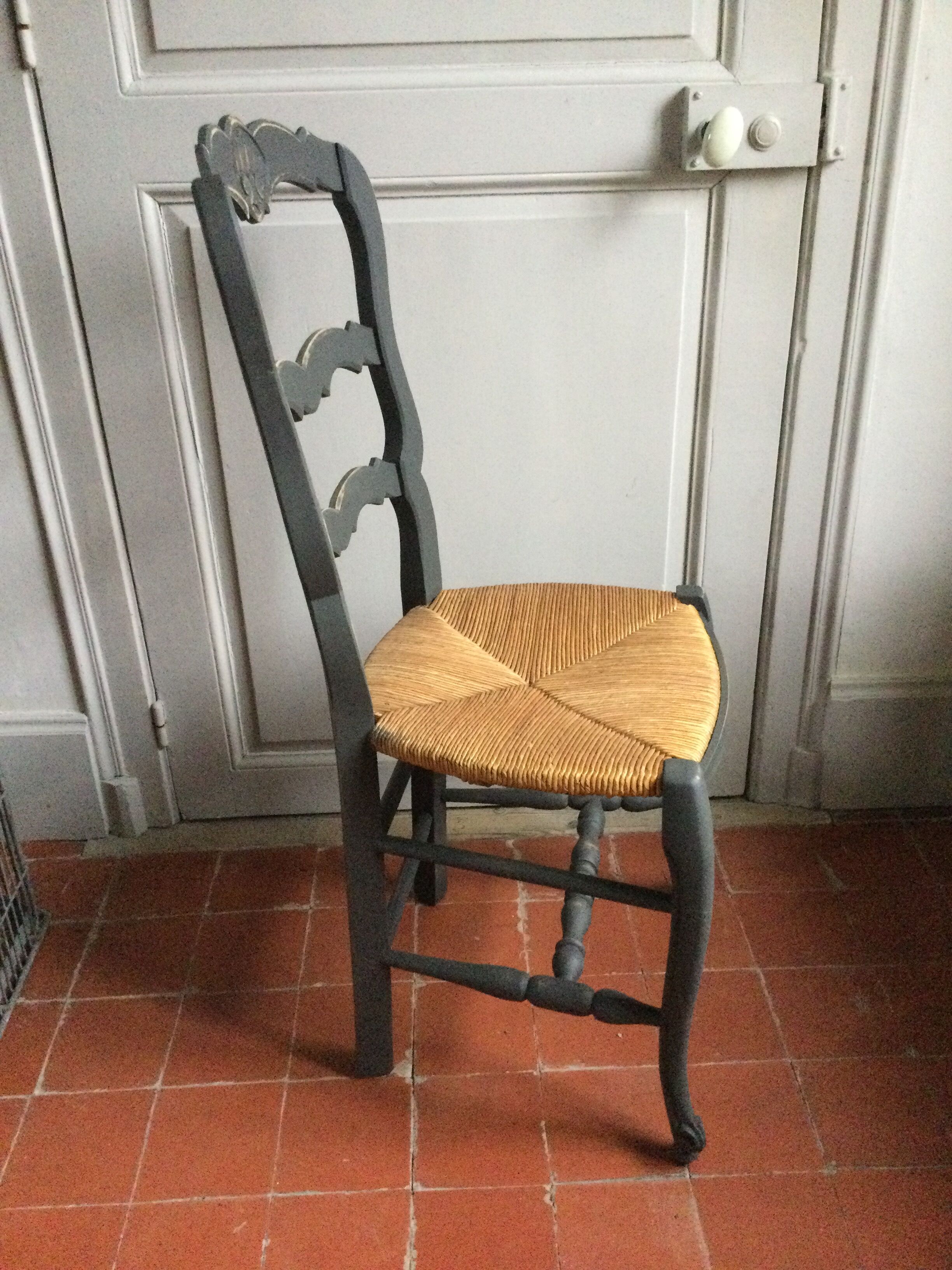 1 set of antique oak chairs