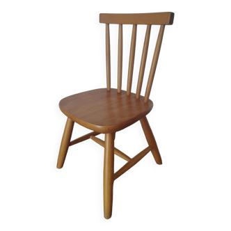 Scandinavian children's chair