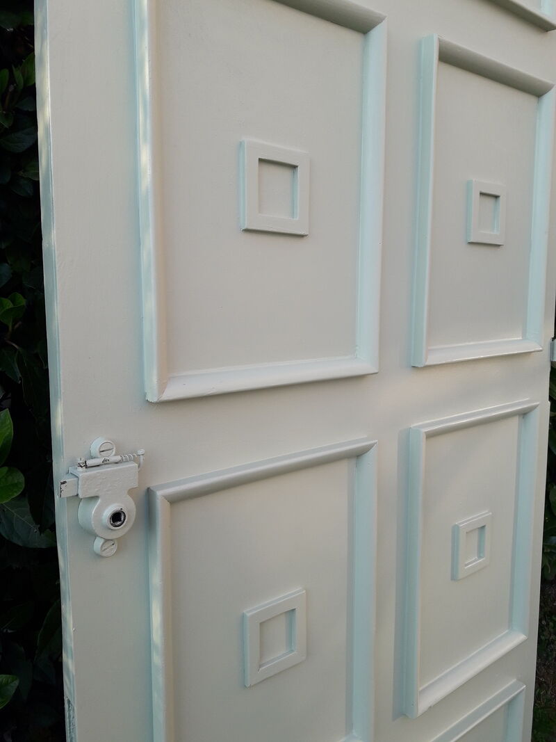 Door 231,5x94,5cm of communication formerly landing