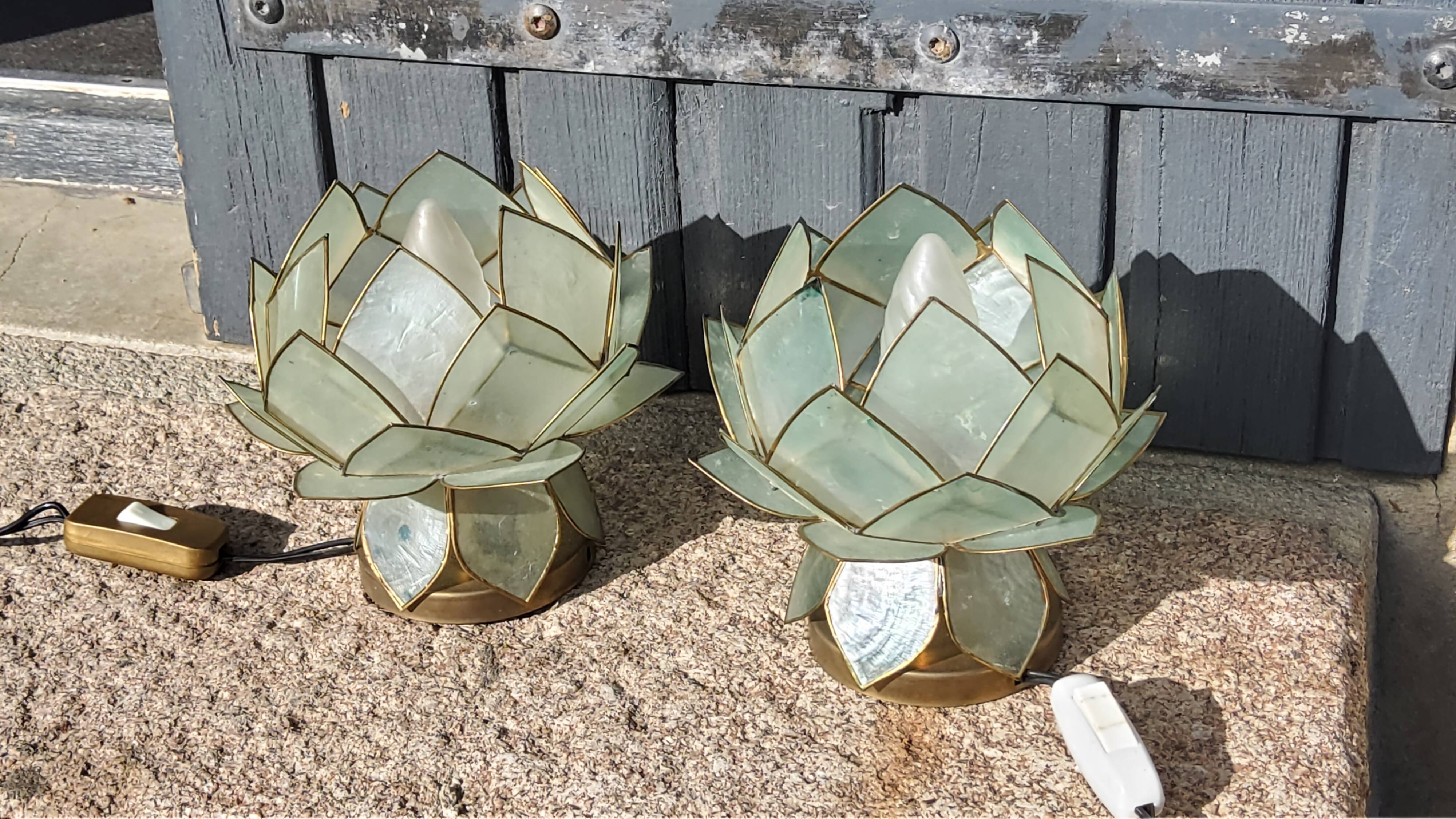 Pair of designer table lamps in turquoise blue green capiz mother-of-pearl from the 70s
