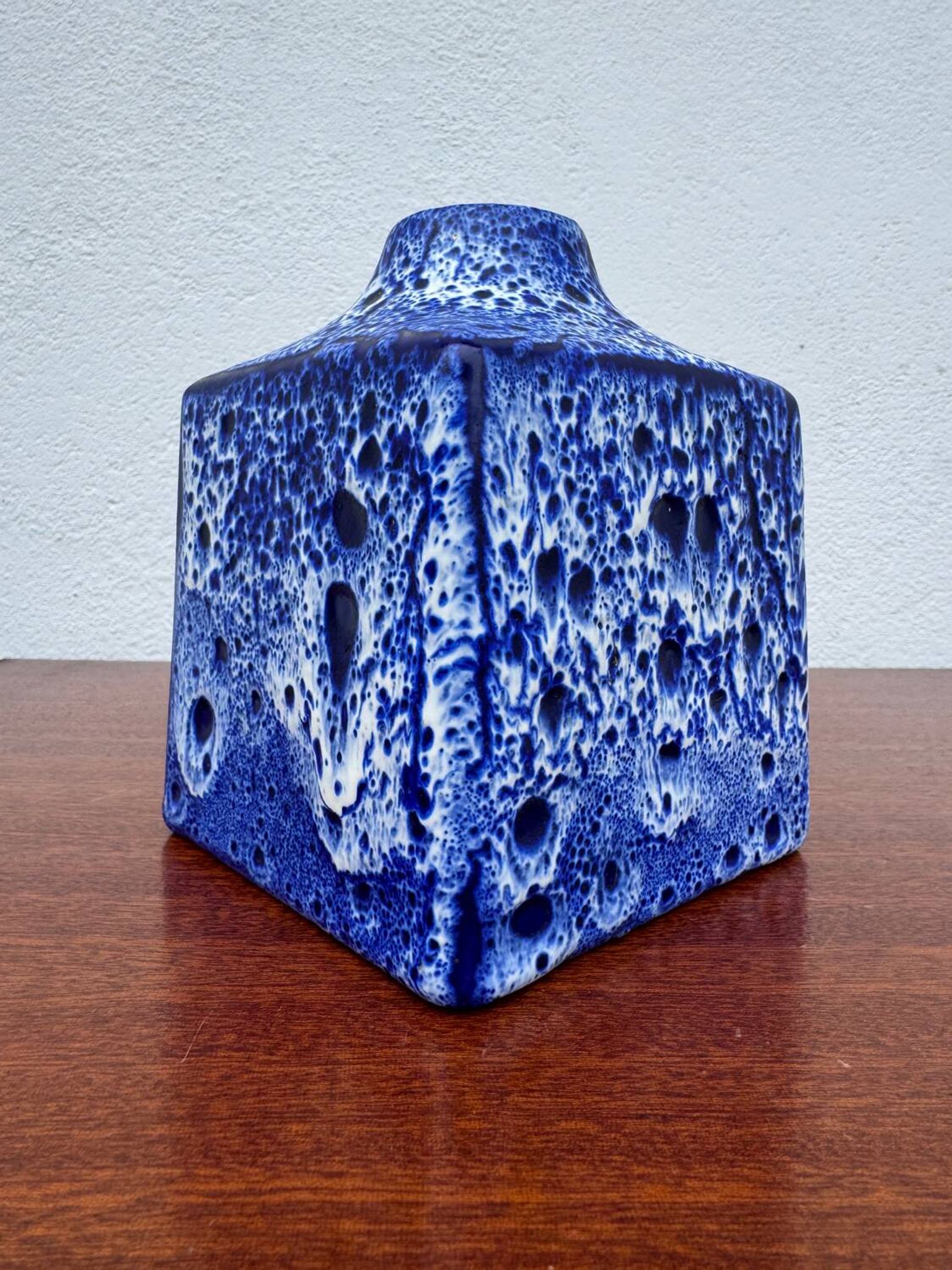 Vase carré ES Keramik, années 70
