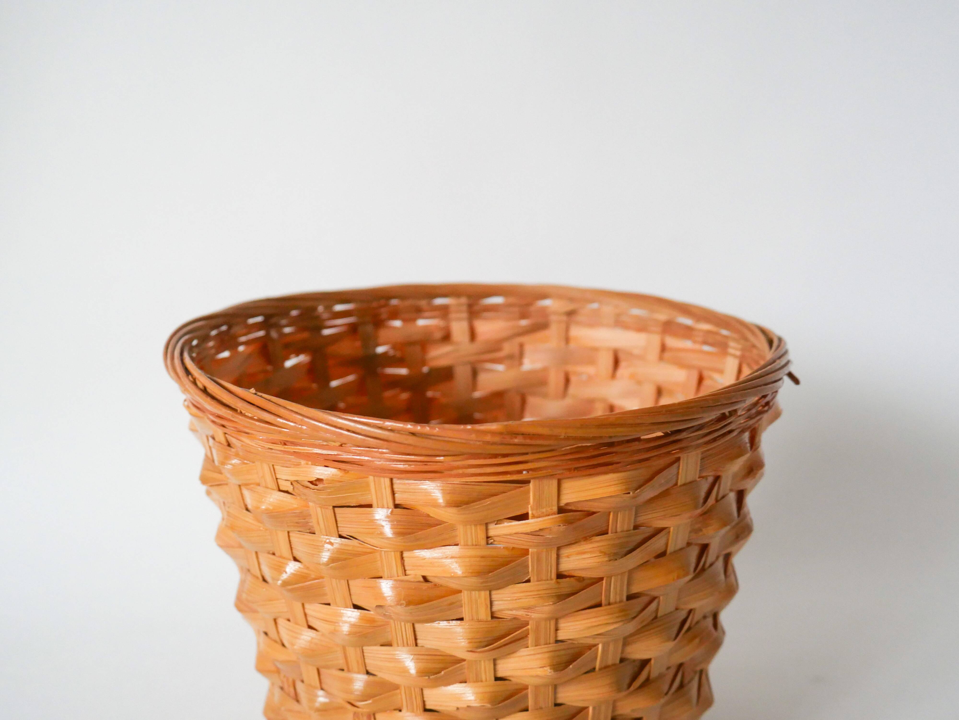 straight wicker plant pot 19 x 15 cm
