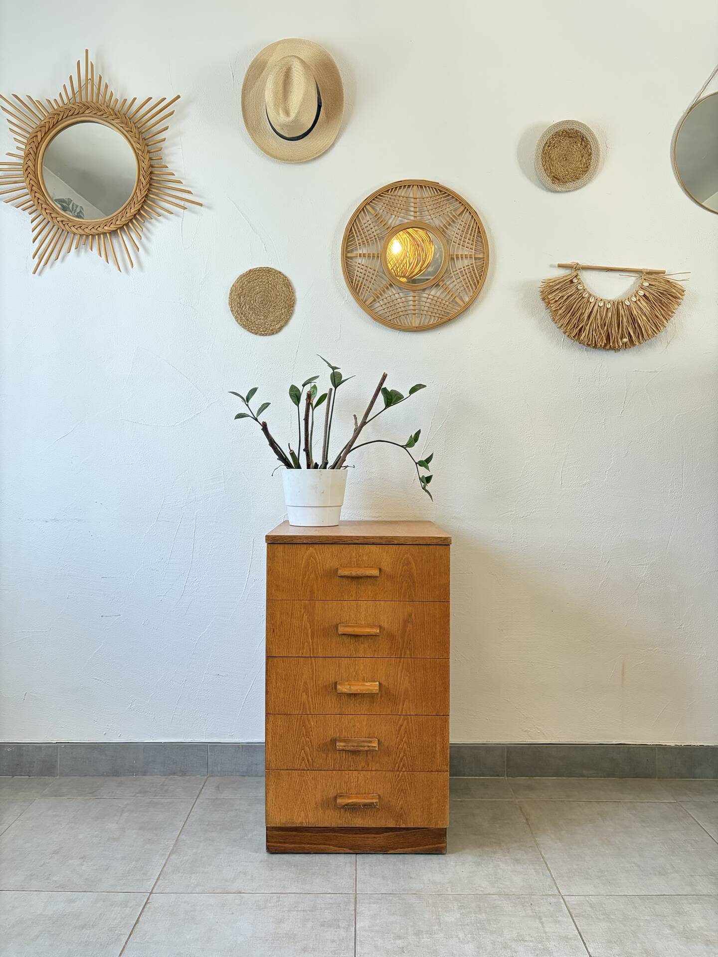 Vintage chest of drawers