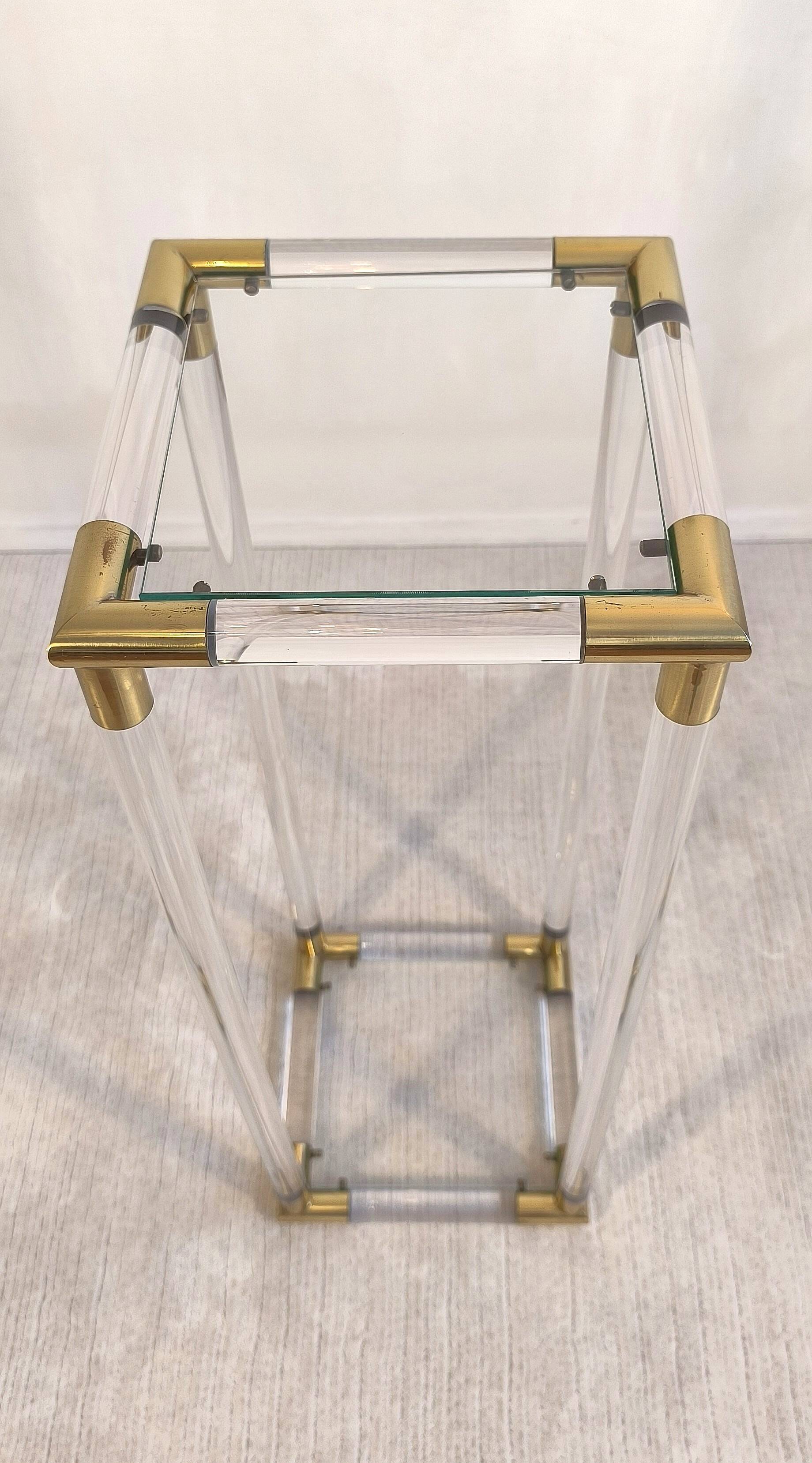 Very beautiful column pedestal by Charles Hollis Jones in Lucite & brass.