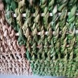 Porte revues en paille tressée style scandinave