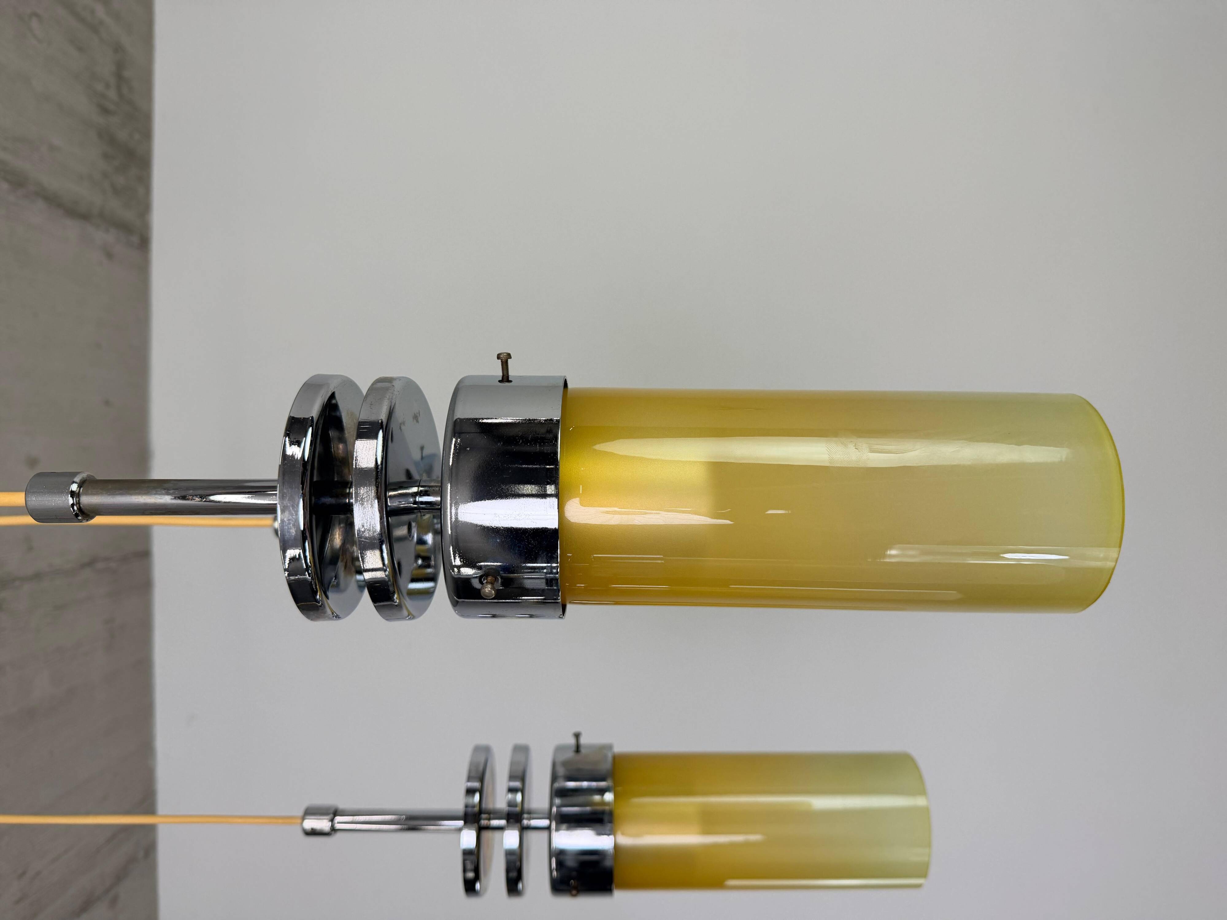 Suspension icon with 5 lamps, "Space Age" style from the 70s.