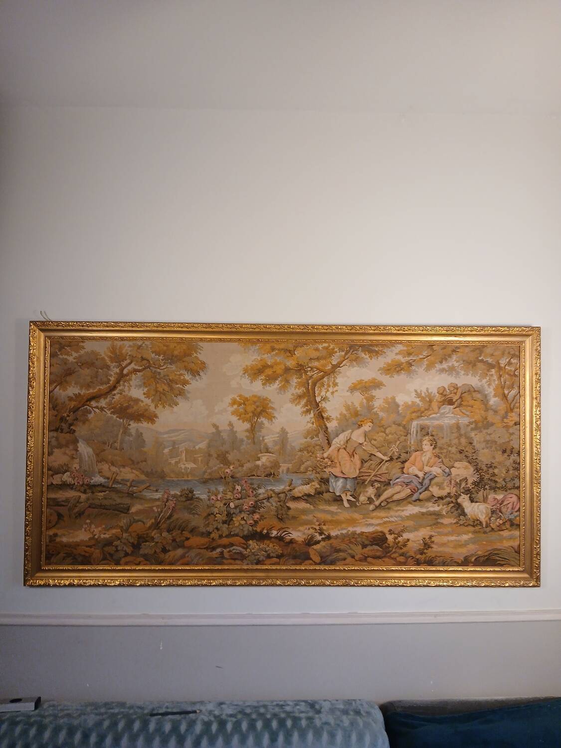 Large jacquard tapestry with a gilded wooden frame – 163x83 cm.
