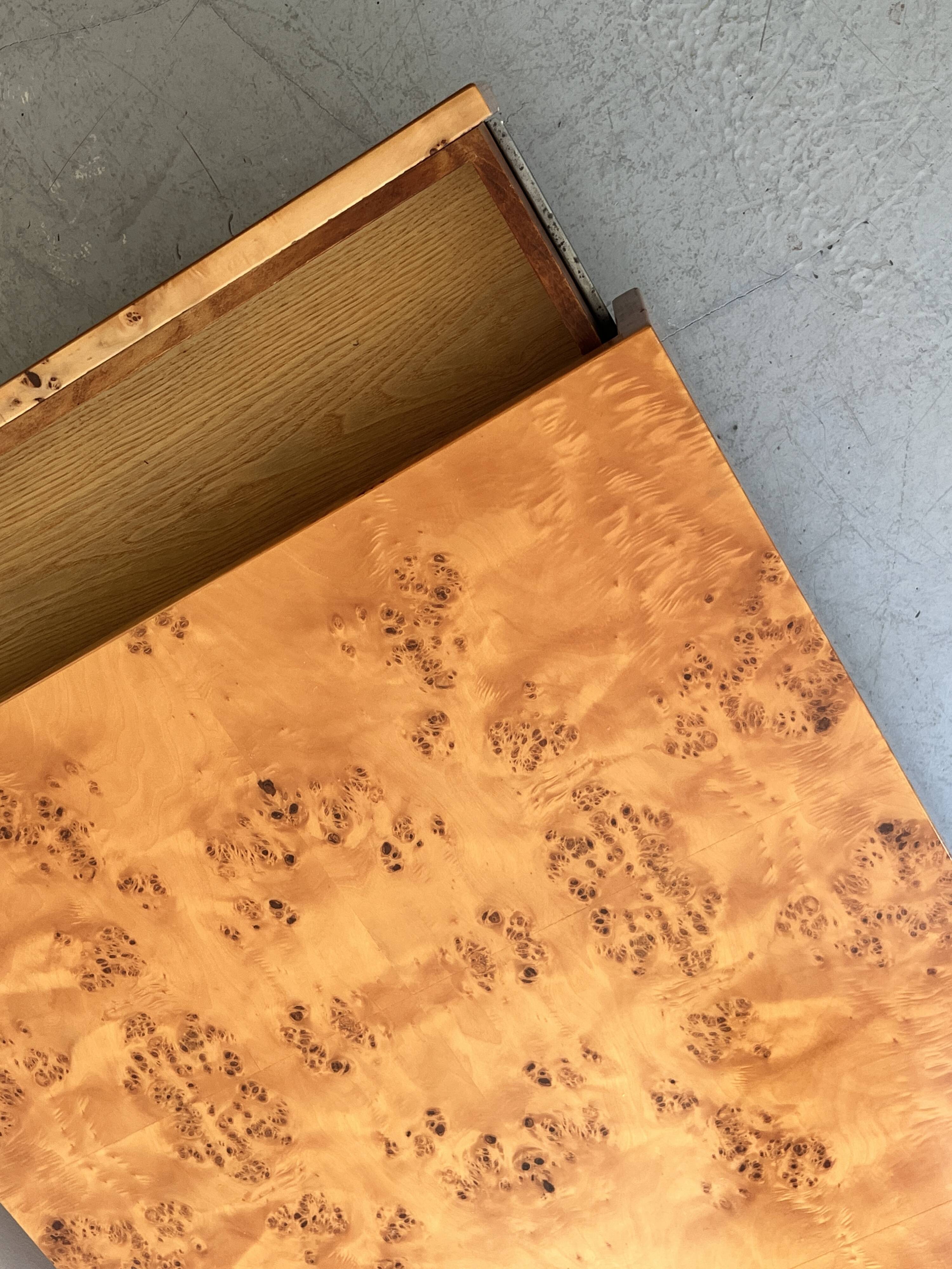 Coffee table with elm burl, integrated drawers, Mahey for Roche Bobois 1970.