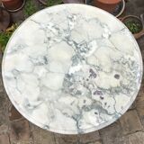 Table bistrot en marbre et fonte