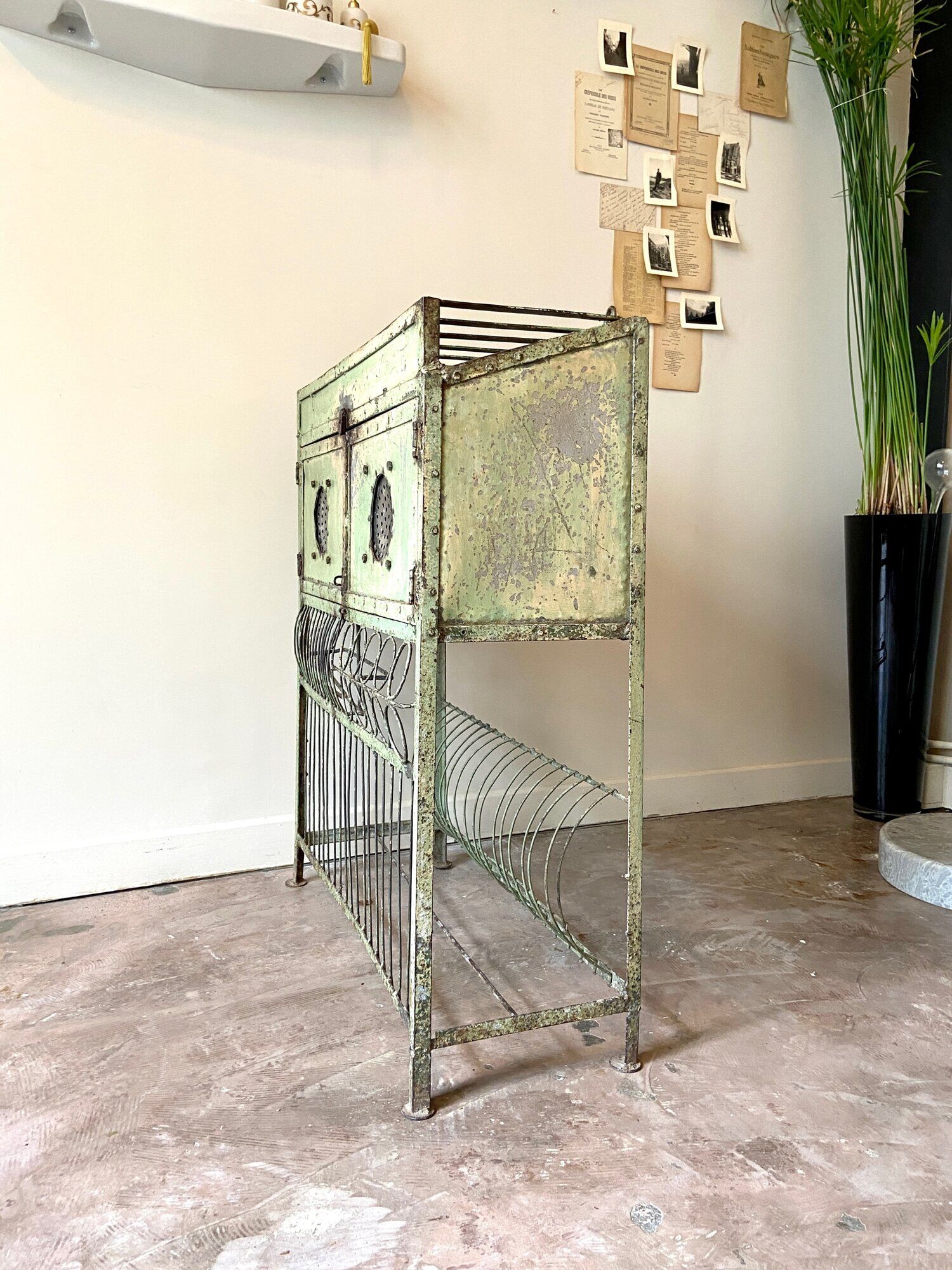 Storage cabinet in water green metal