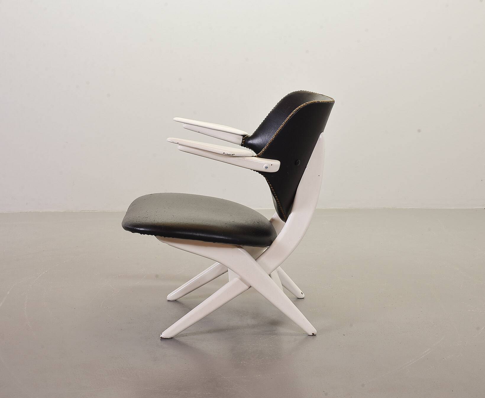 Louis van Teeffelen Dutch Design 'Pelican' Teak Lounge Chair for Webe 1960s