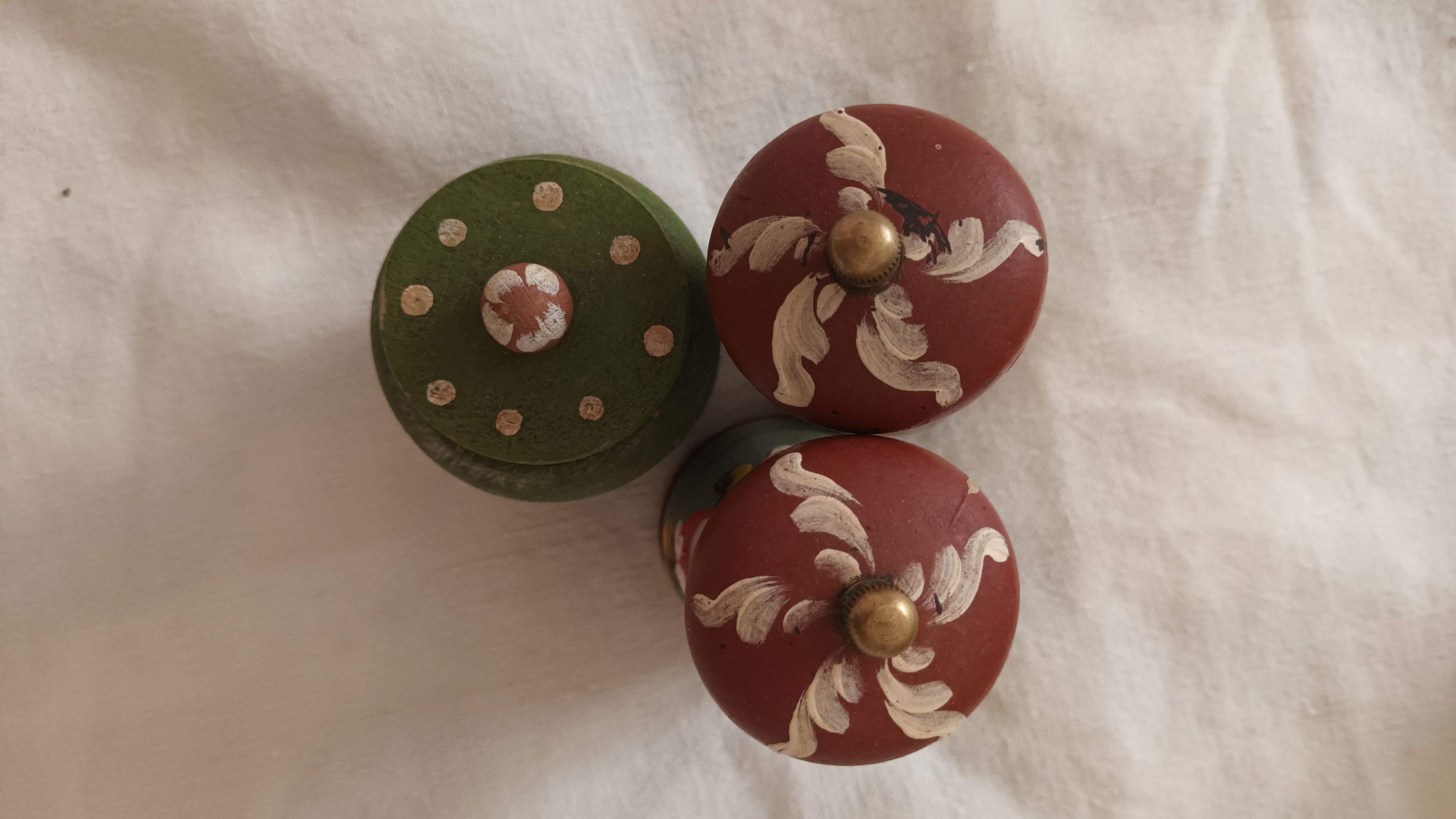 Pepper shaker small pot Russian style