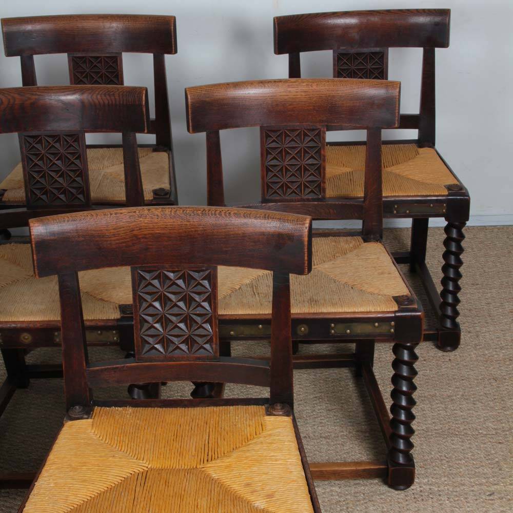 Set of 8 wooden chairs, Breton work from the 1940s.