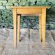 Petite table vintage