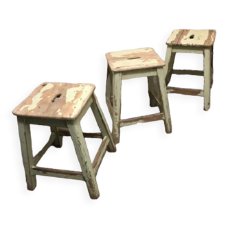 Lot de 3 tabourets peintre vintage en bois