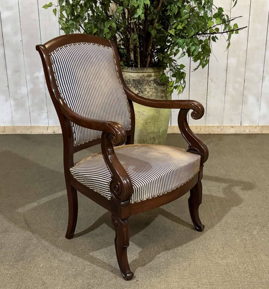 19th Century Restoration Armchair in Mahogany