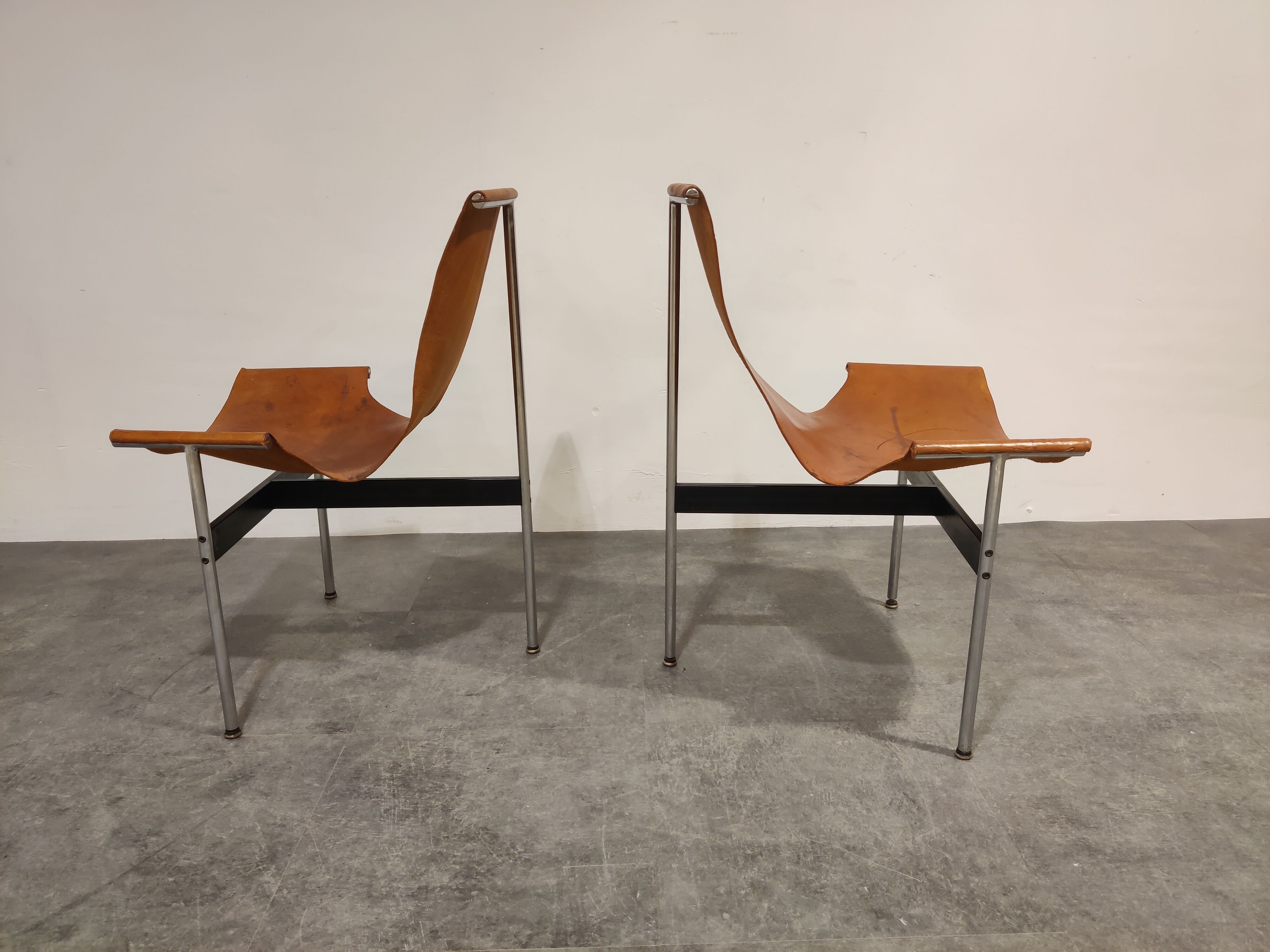 Pair of T Side Chairs by Katavolos, Littell & Kelley for Laverne International