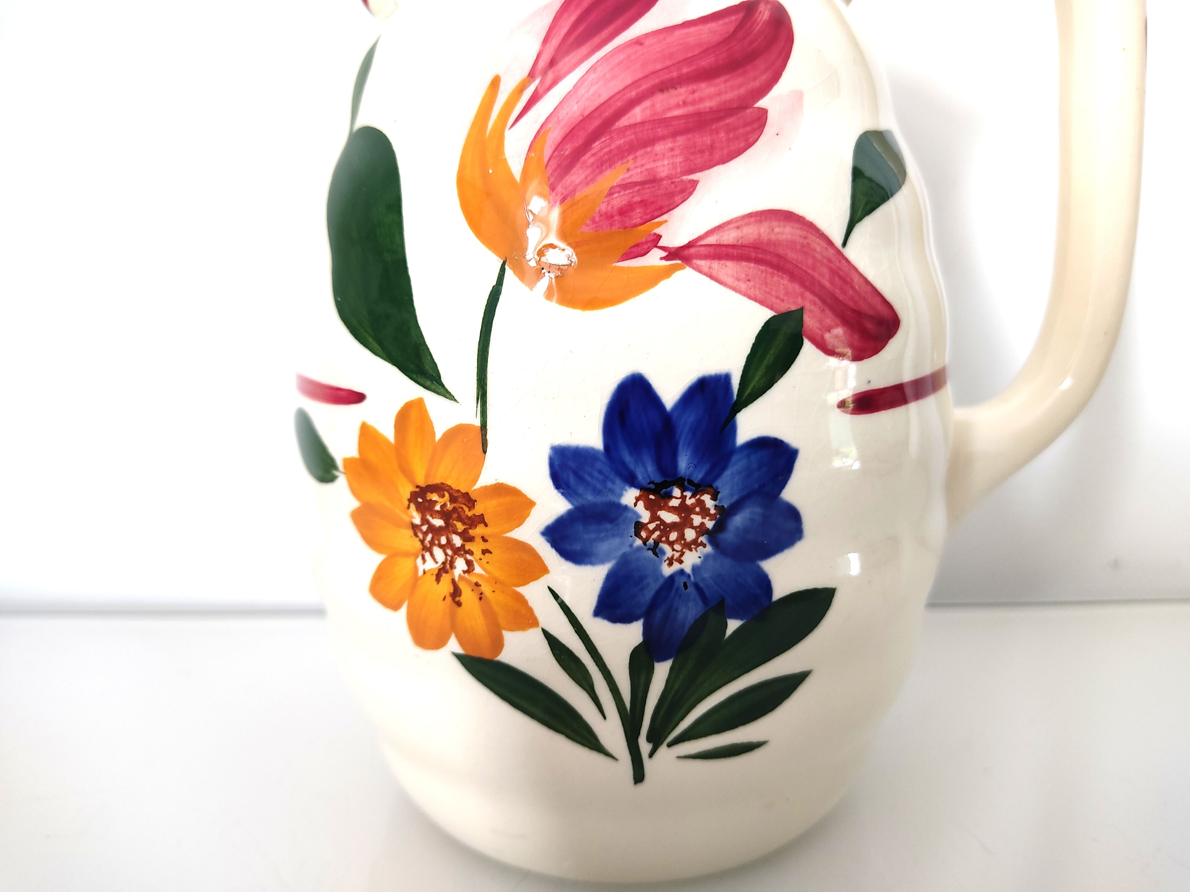 Pitcher Sarreguemines décor Selestat