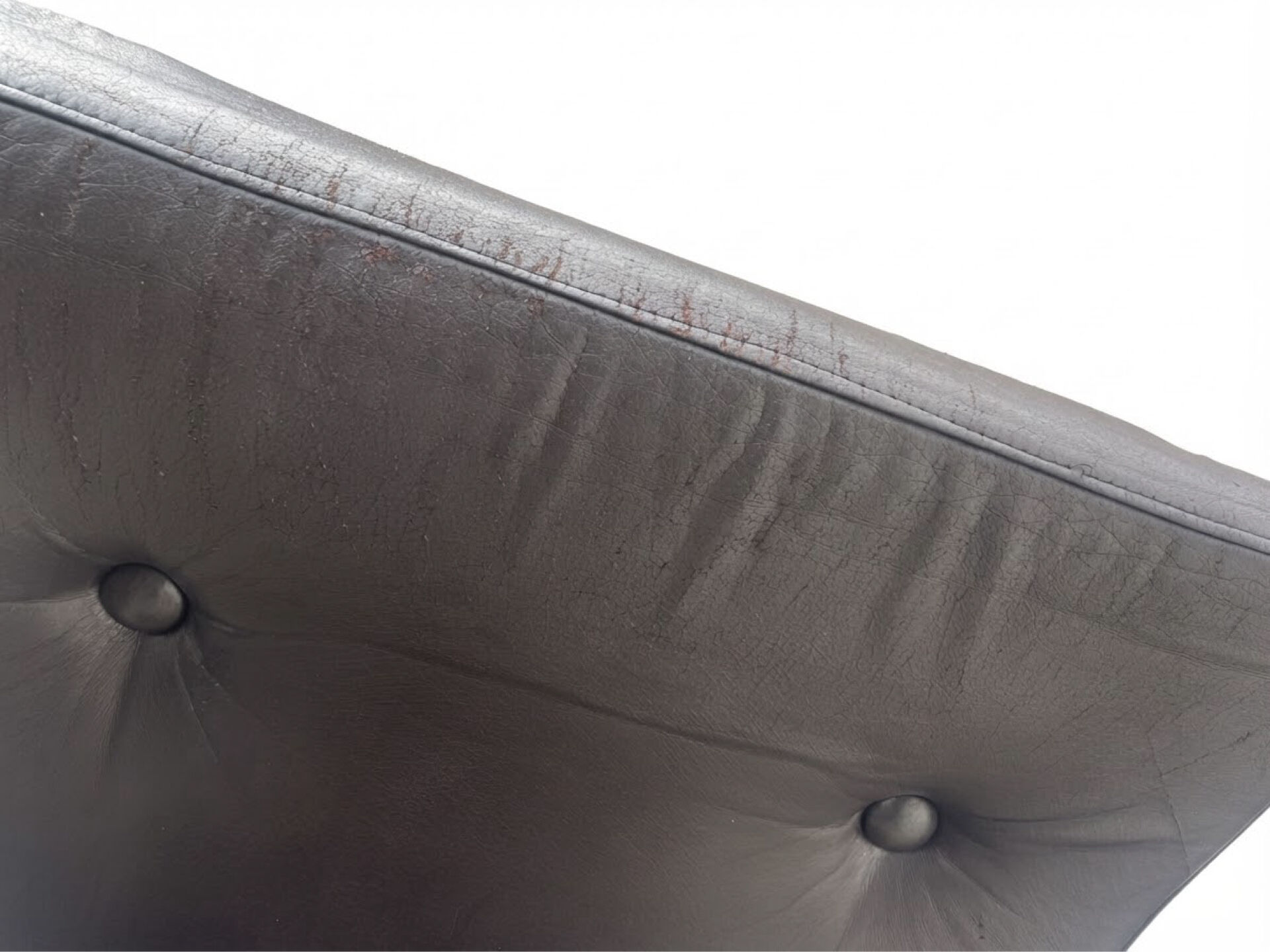 2 cantilever chairs with tubular chrome structure by Pierson of Fra