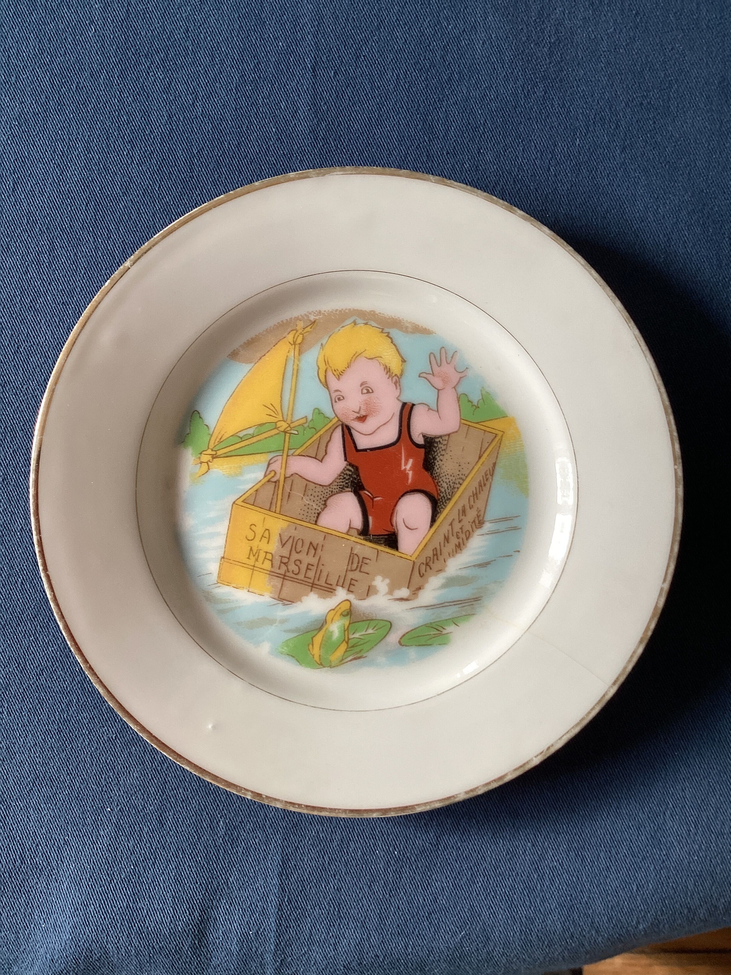 Set of 8 old dessert plates