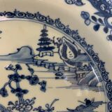 Chinese plate inspired by the company of the Indies family white blue late nineteenth century