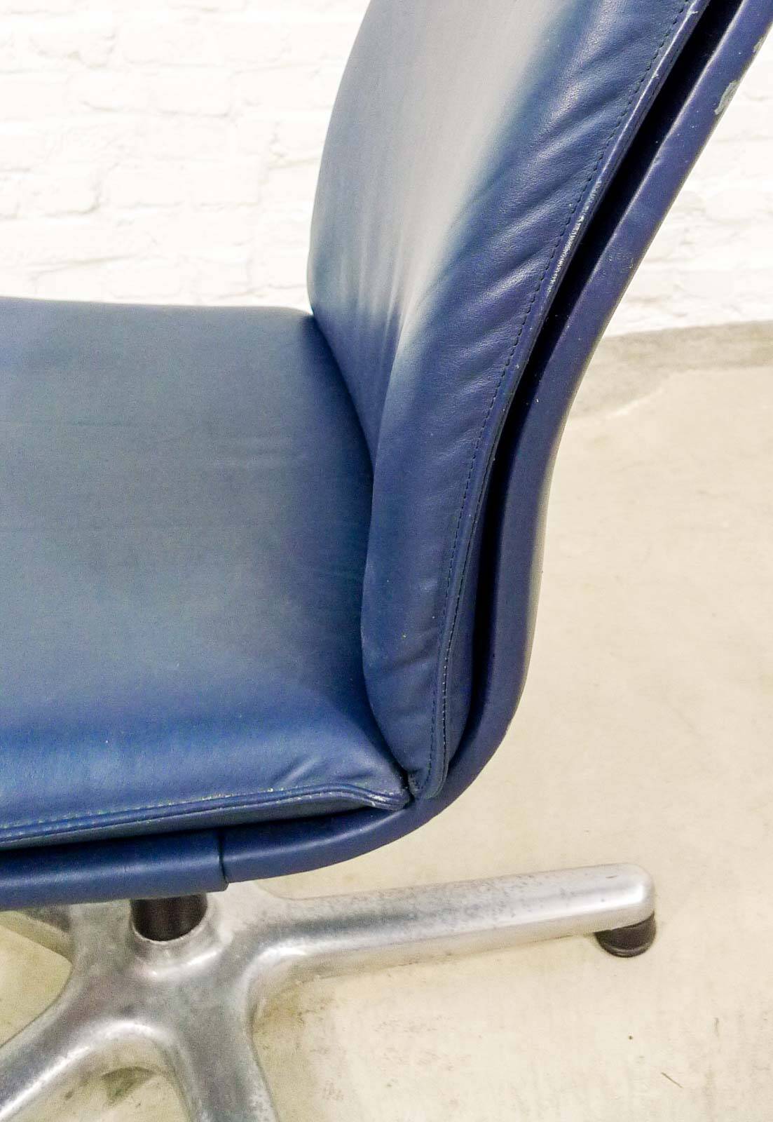 Sitag Ocean Blue Leather Executive Desk Chair. Switzerland, 1970s