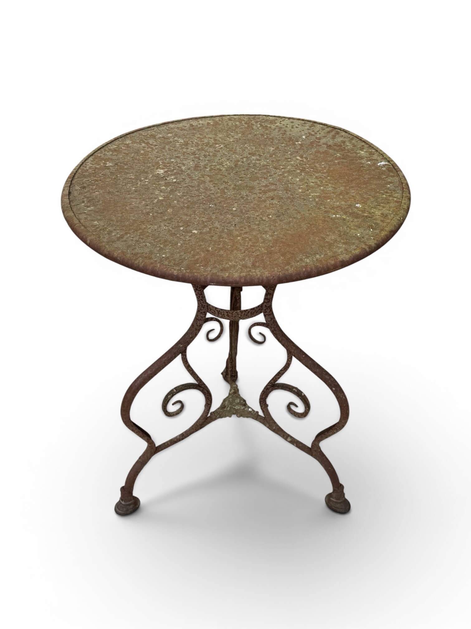 1900 wrought iron guéridon from Arras, St Sauveur