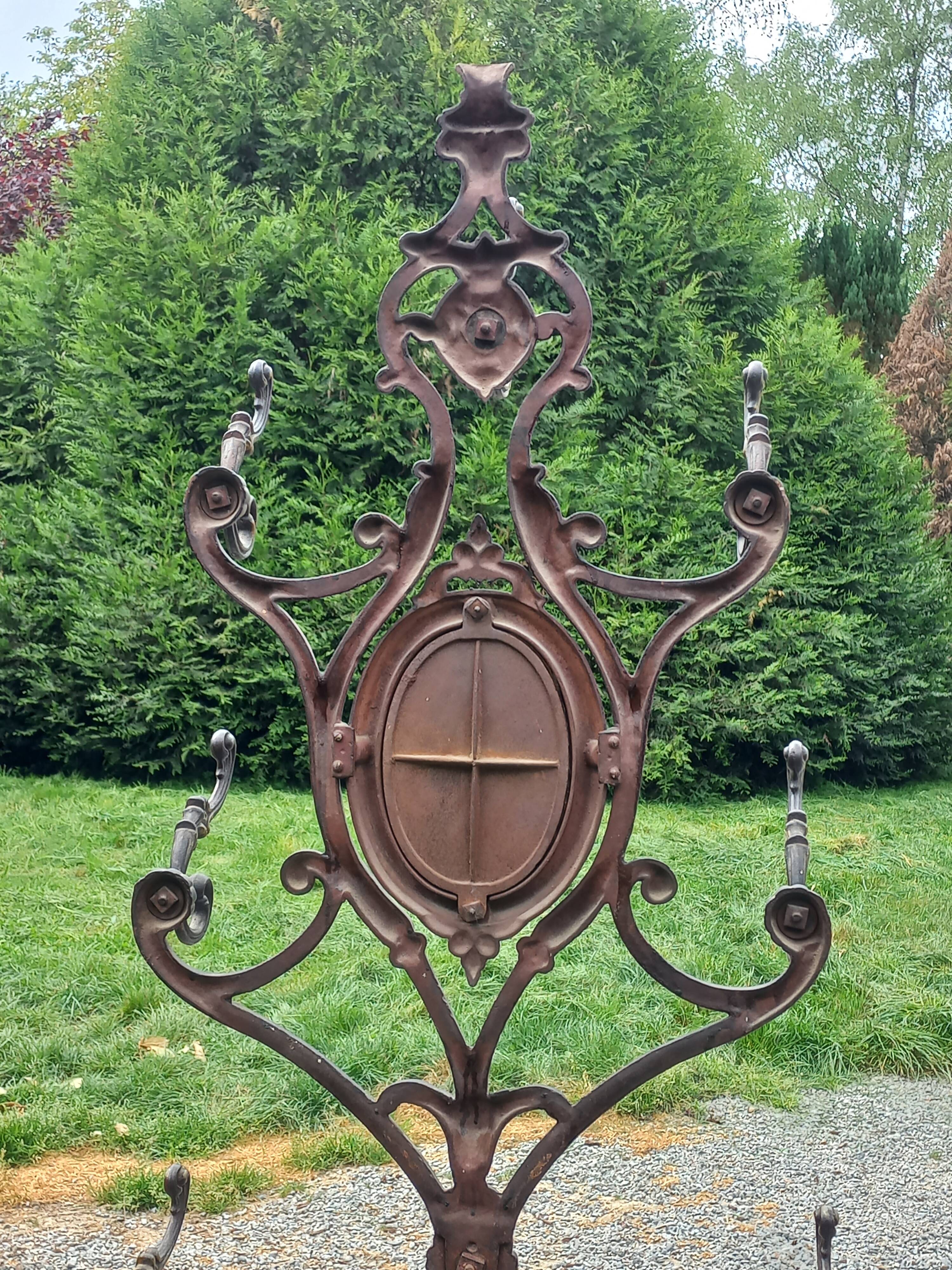 Cast iron cloakroom 1900 Corneau in Charleville