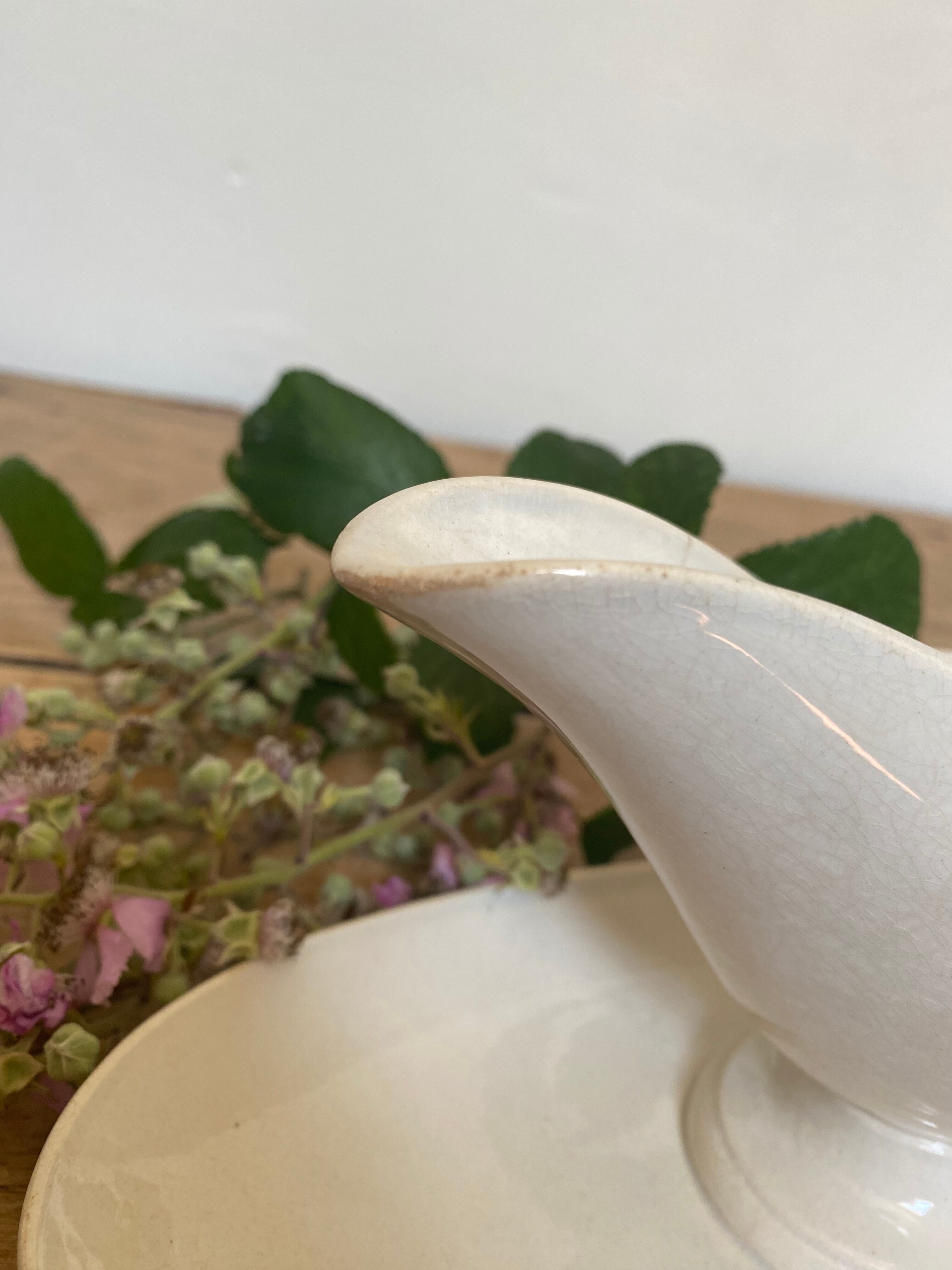 Creil and Montereau porcelain sauce boat