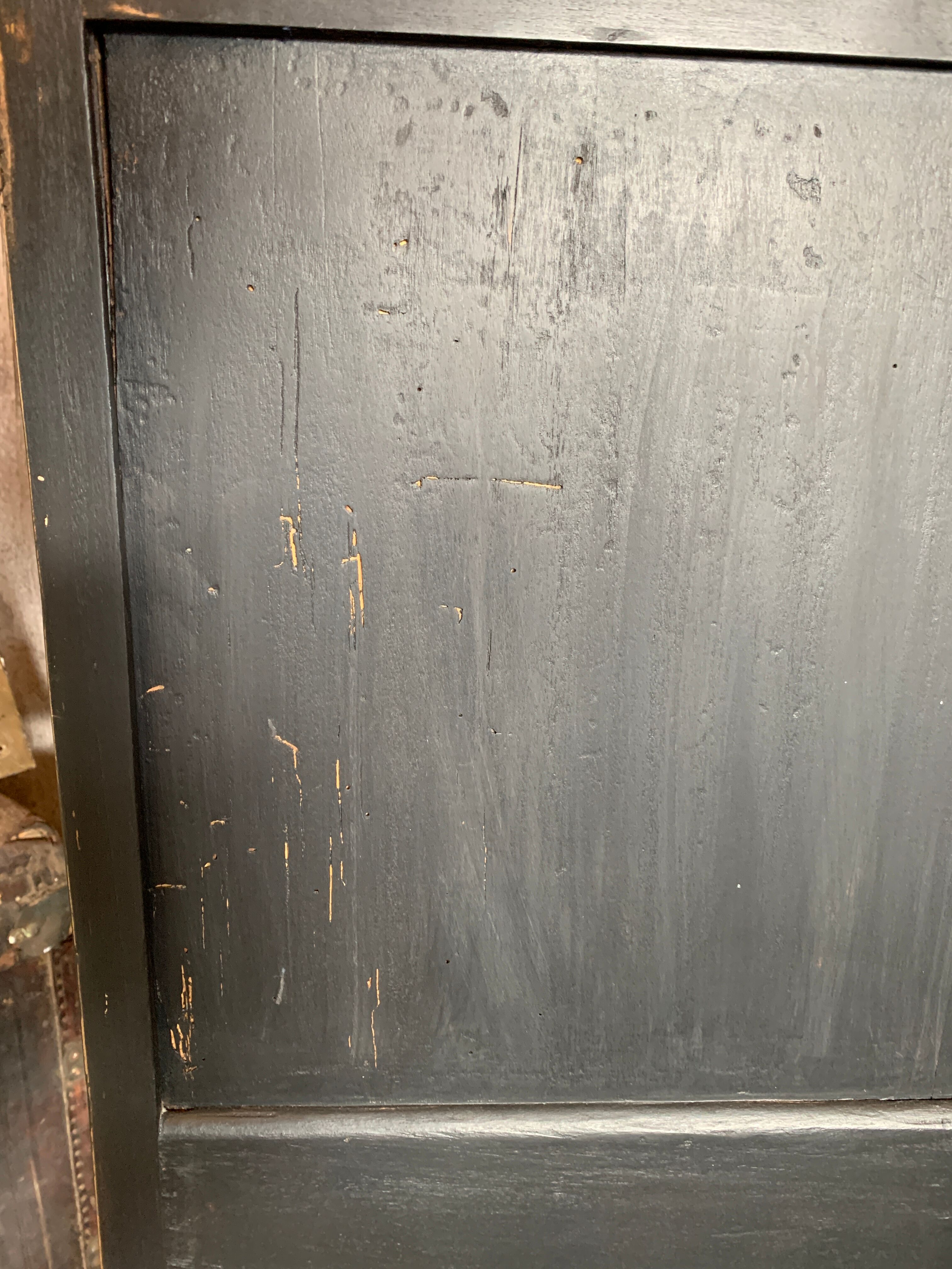 Dresser black patina