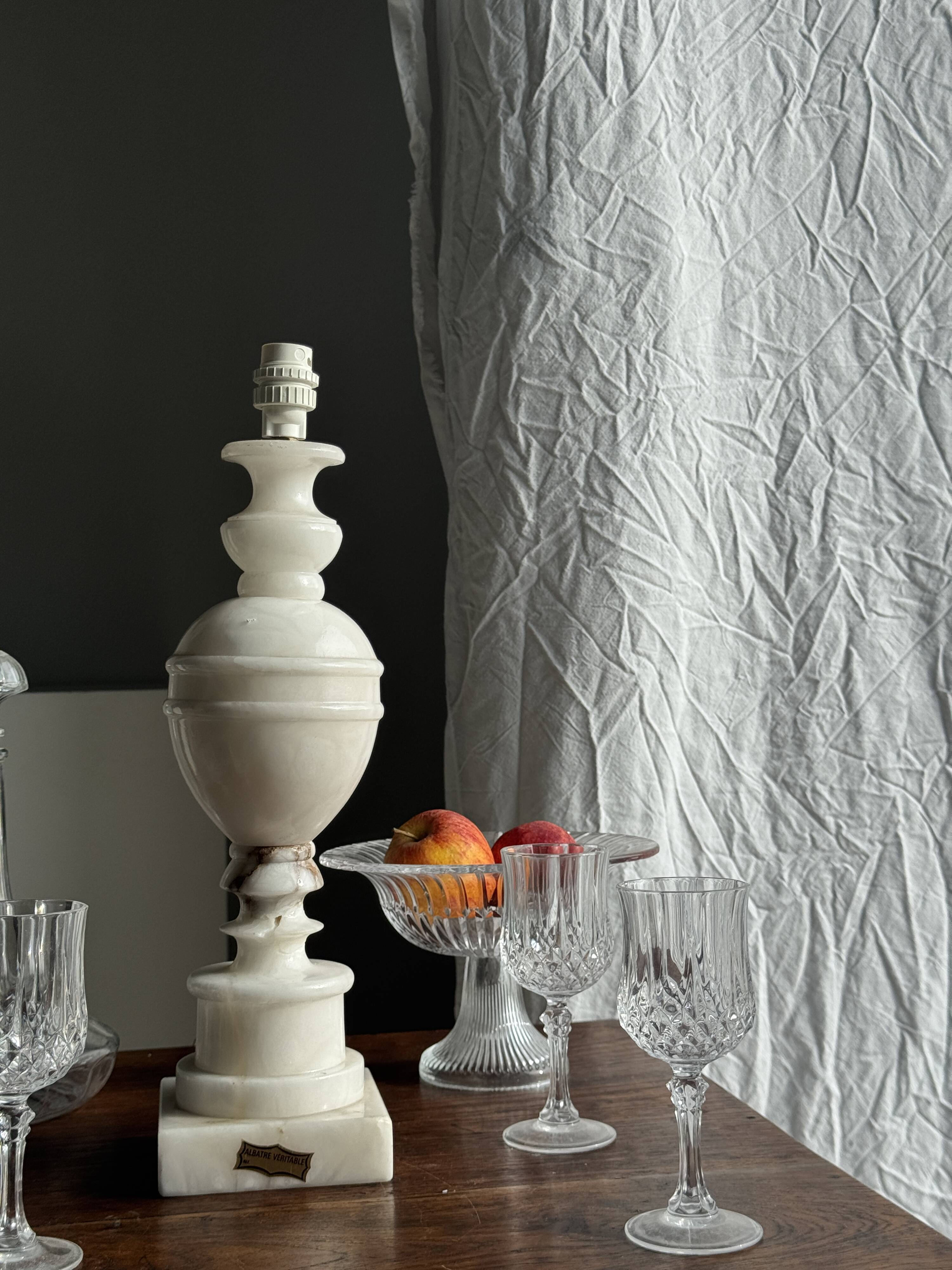 Large alabaster lamp base H41 D11