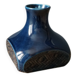 Vase contemporain en céramique émaillée bleue