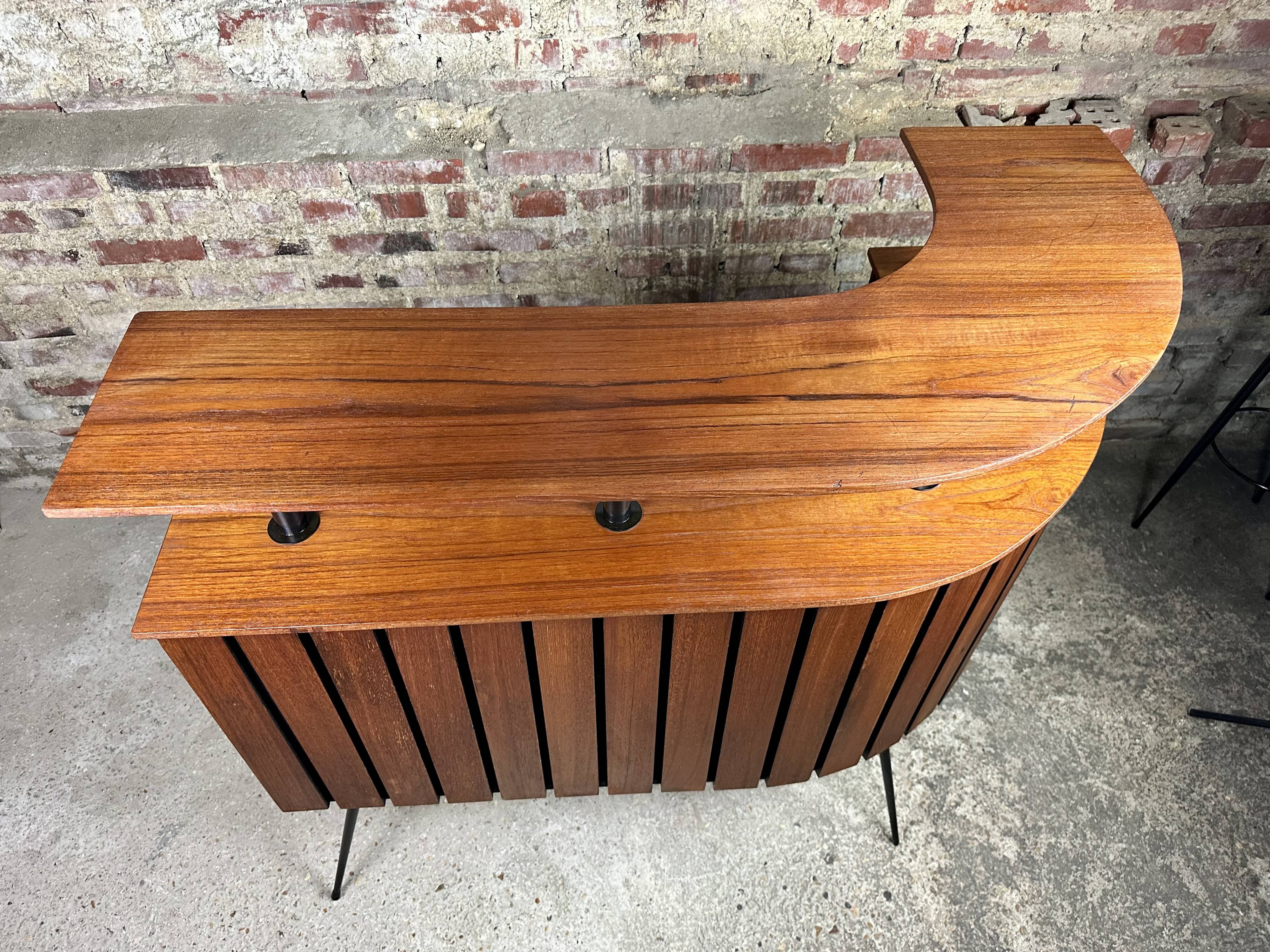 Cocktail bar in teak and metal and its 2 vintage stools 1950'S
