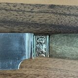 Set of 12 stainless steel knives with horn handles