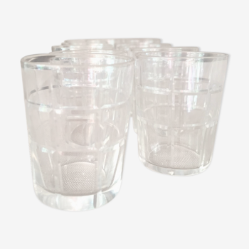 Suite de 11 verres a shot en verre a motifs carres