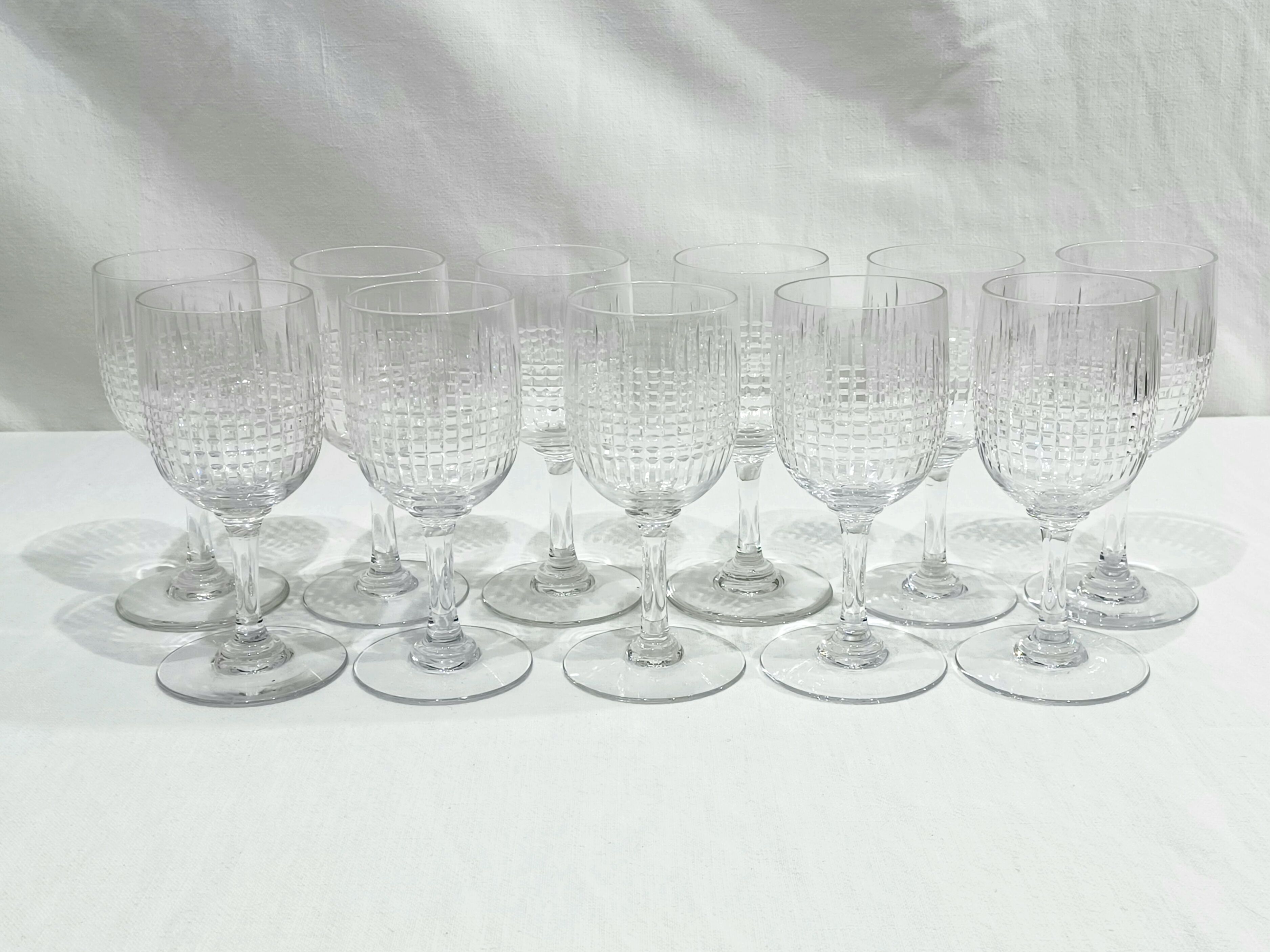 Baccarat – 11 glasses of white wine Nancy