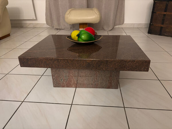 Table basse en granit