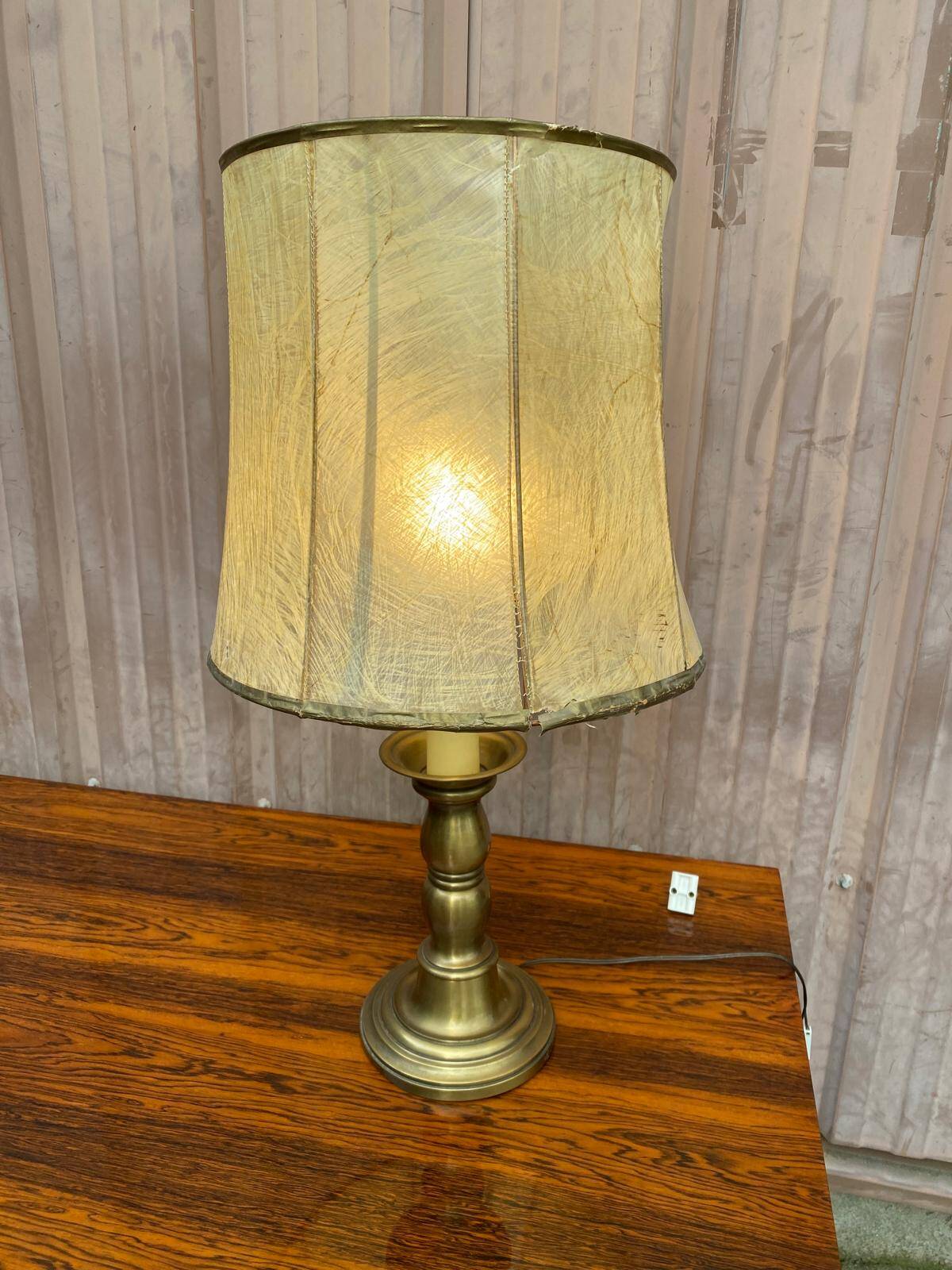 Vintage lamp in gilded bronze