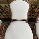 Suite de 4 chaises de style Louis XV
