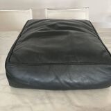 Fauteuil lc2 le corbusier en cuir noir