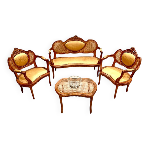 Salon Louis XVI, quatre pièces cannelé et mouluré — Beyit
