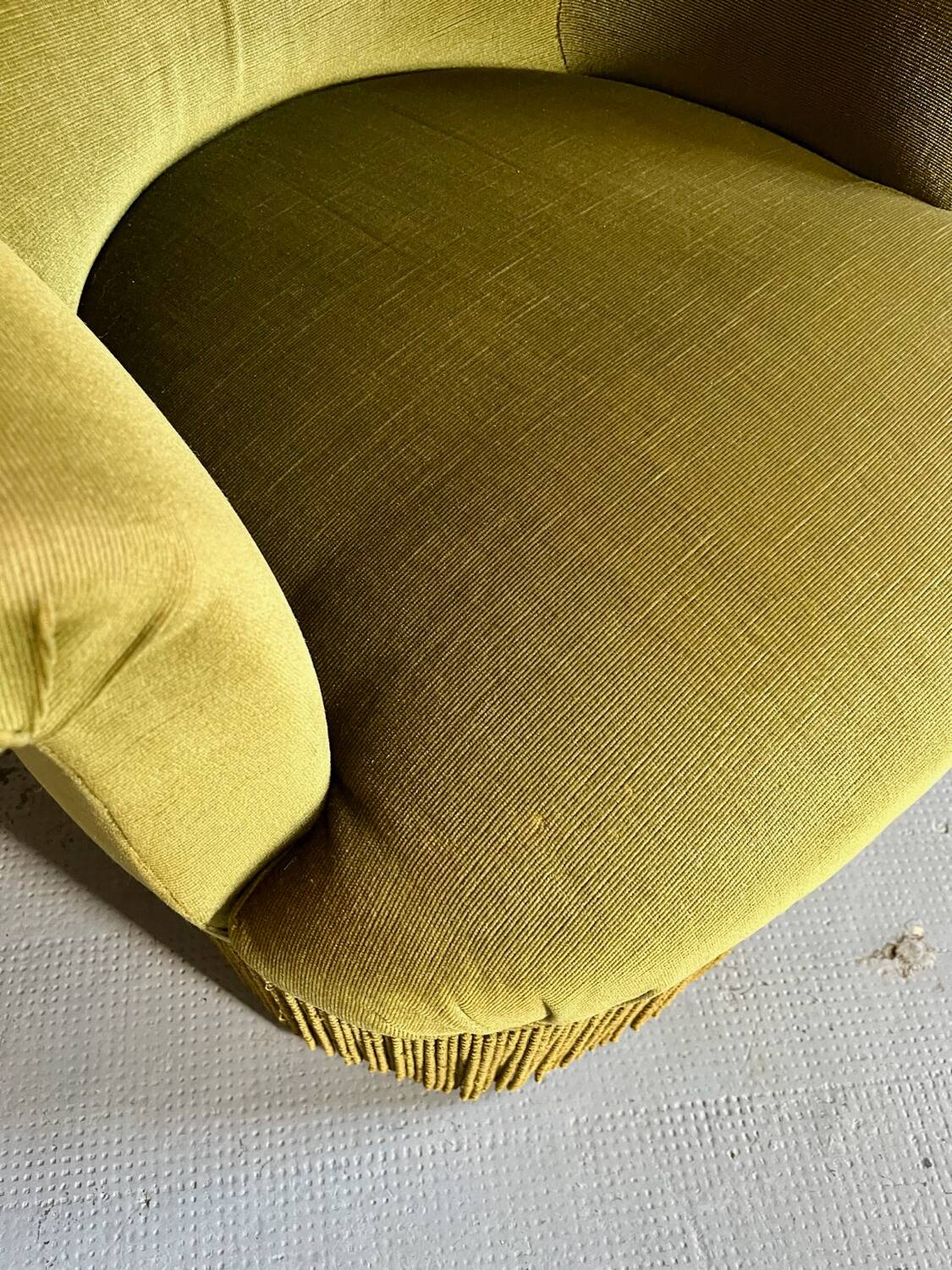 Fauteuil crapaud velours kaki