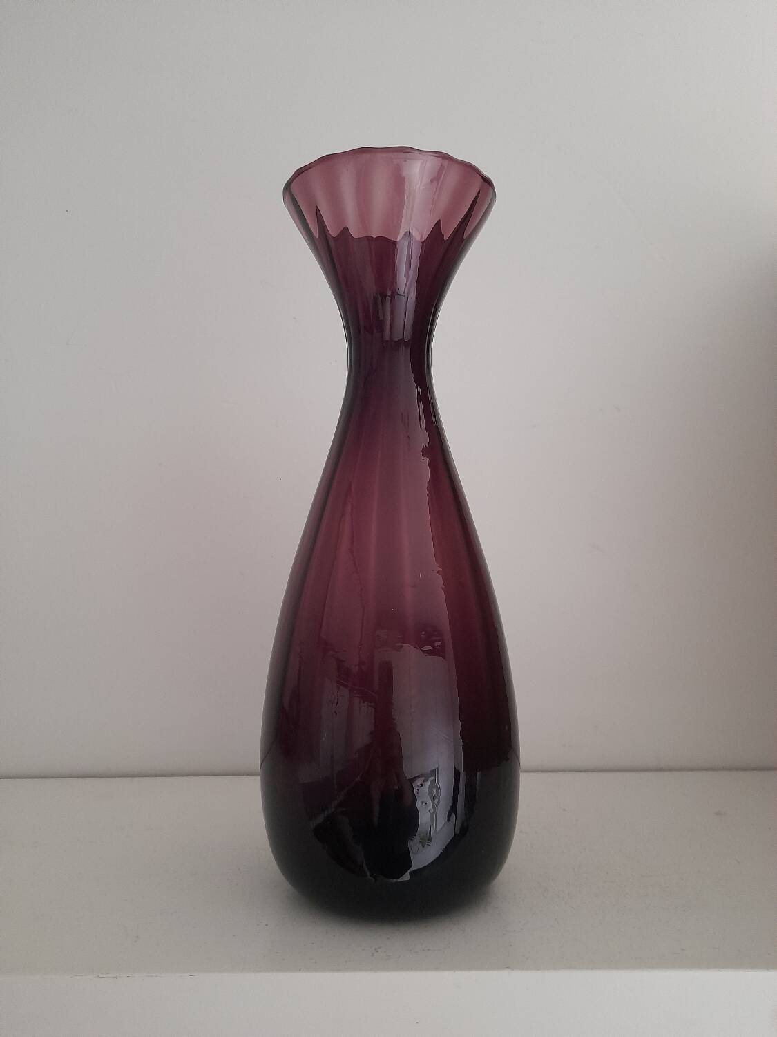 Large Italian handcrafted glass vase Empoli