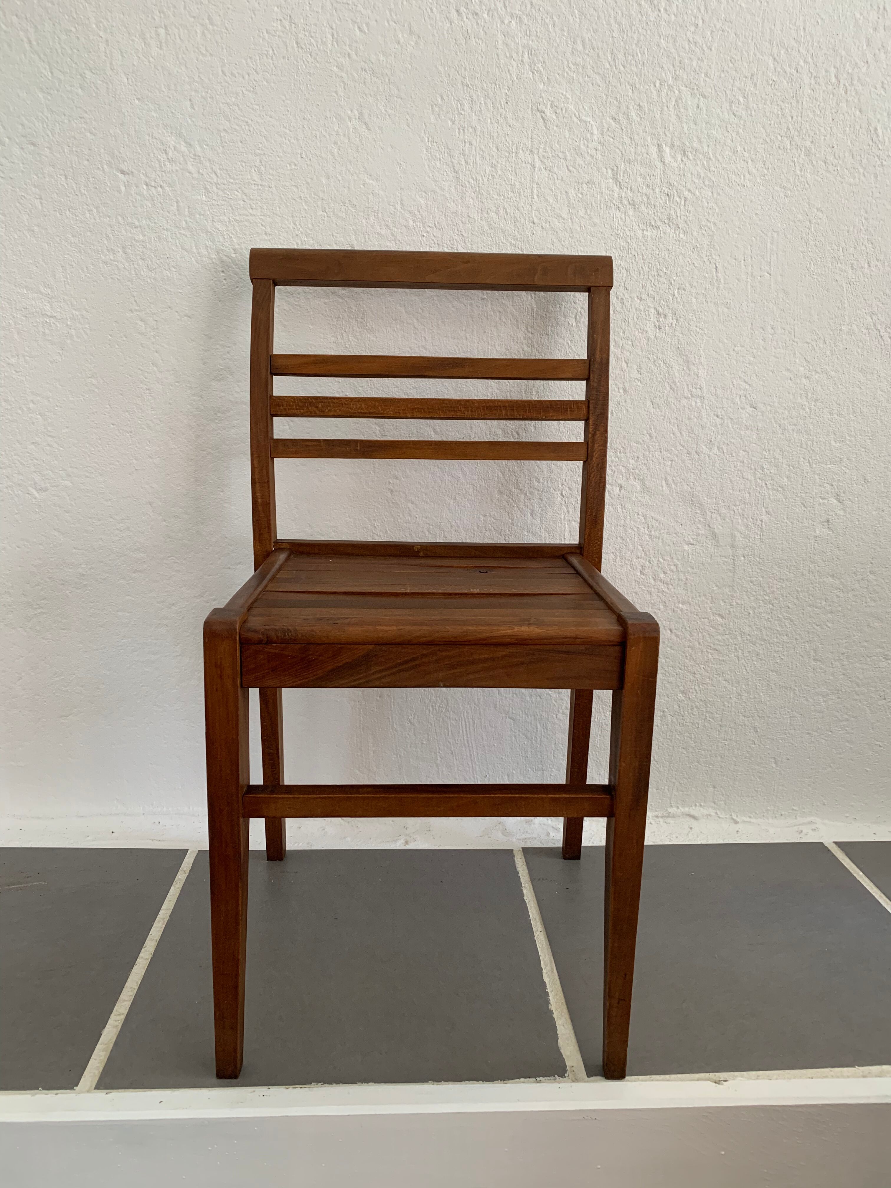4 René Gabriel stackable chairs