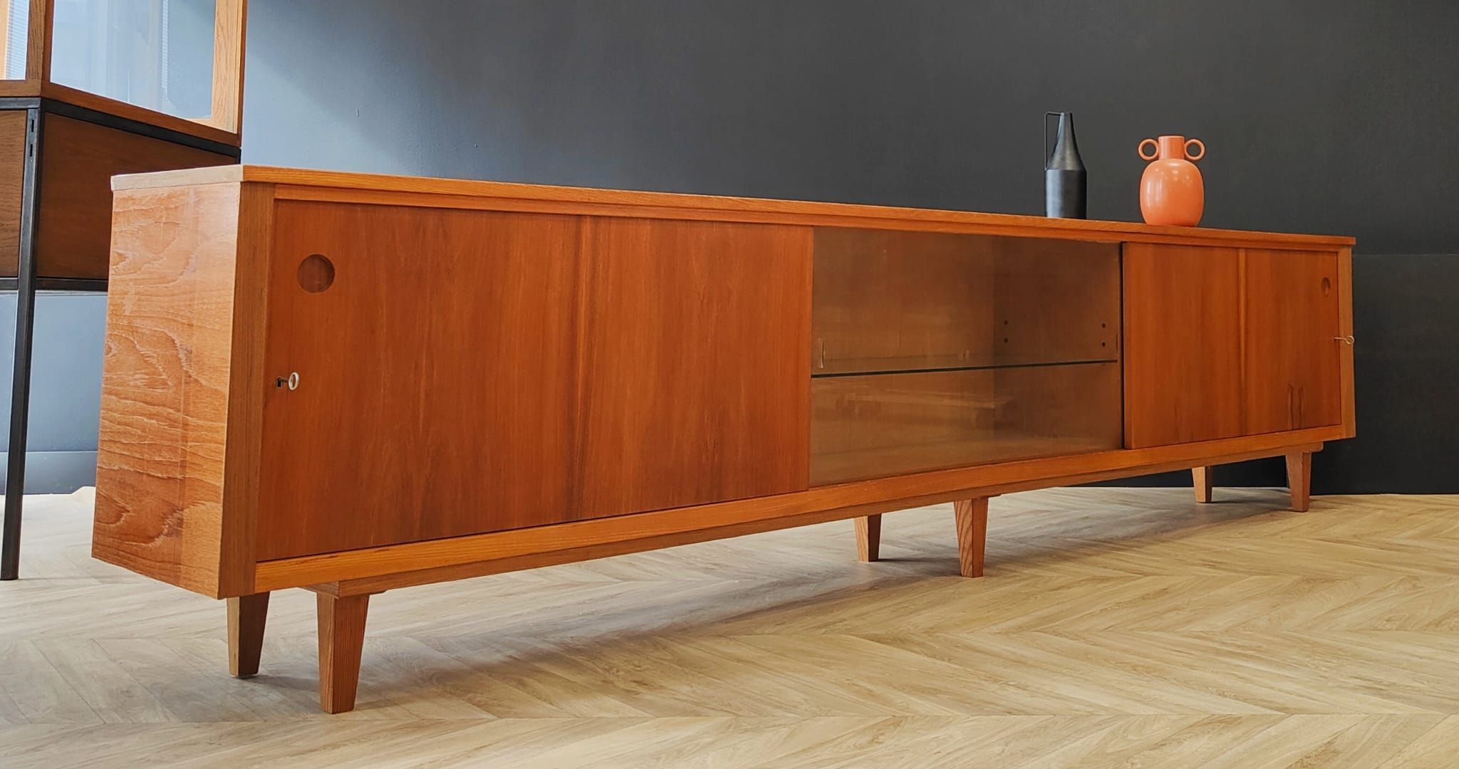 Mid Century lowboard