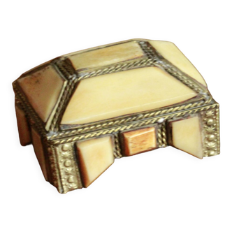 Moroccan jewelry box