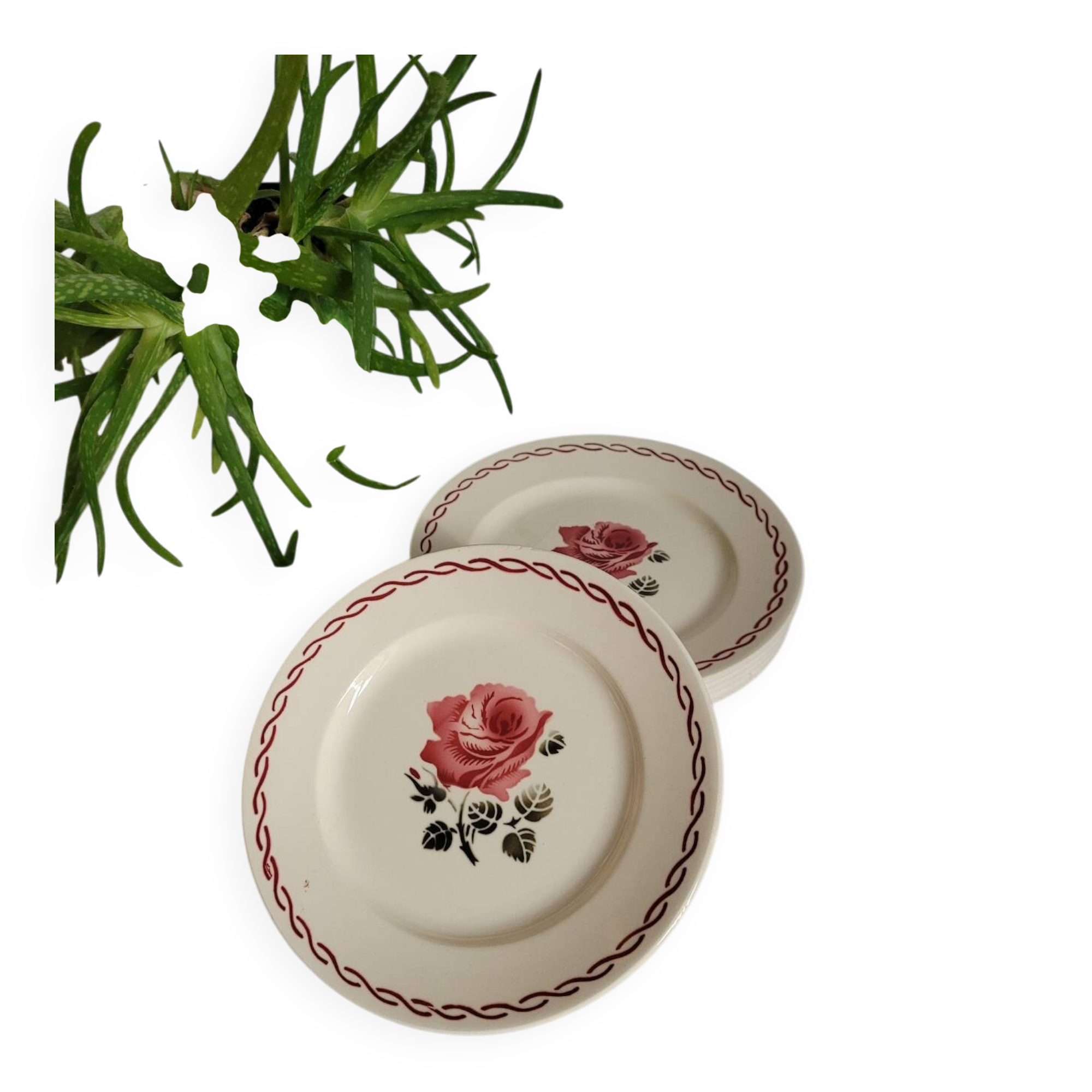 Lot n°1 de 6 assiettes à dessert Germaine de Badonviller