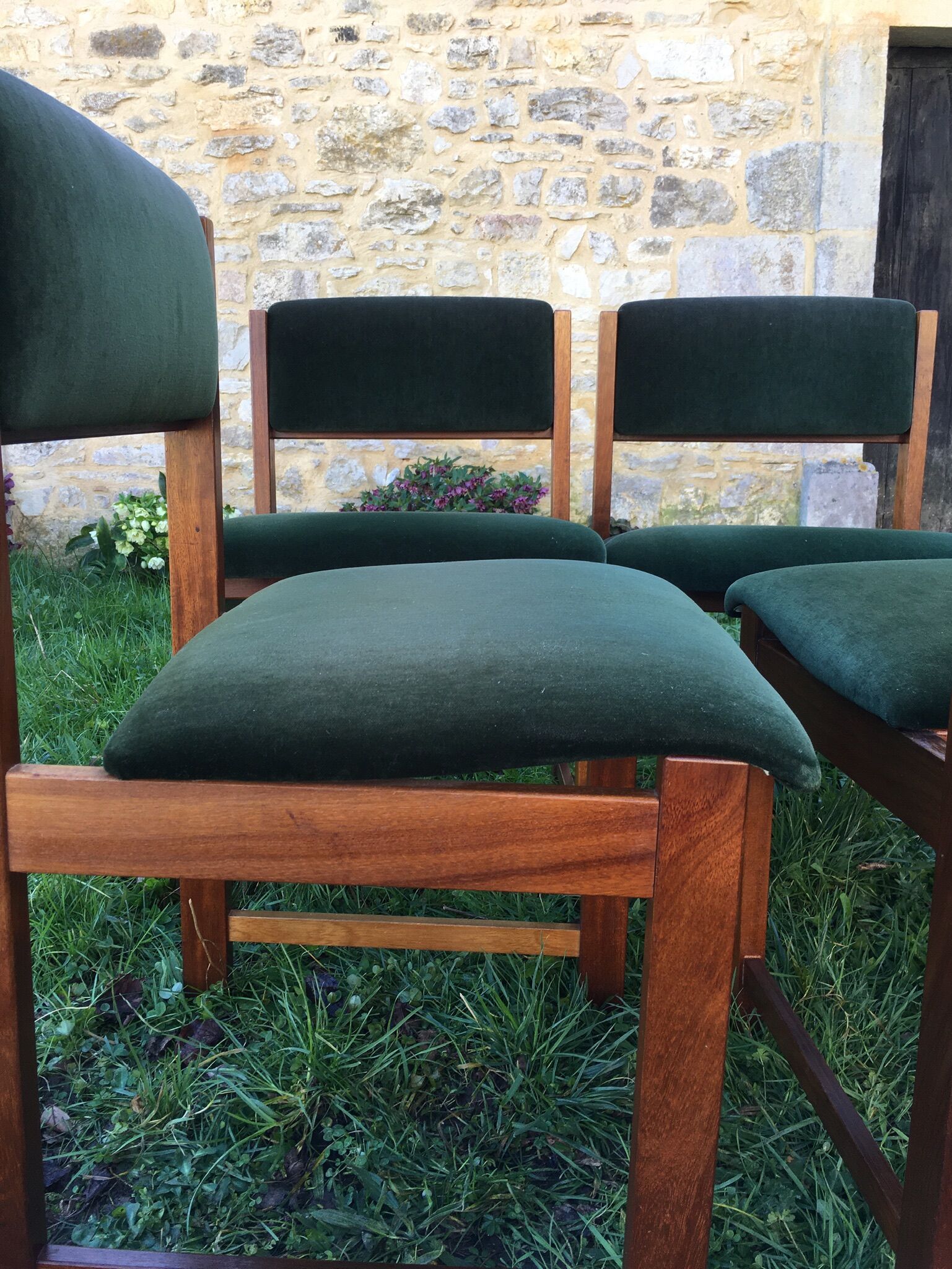 Four chairs with swivel back