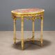 Table style néoclassique en bois sculpté XIXe siècle